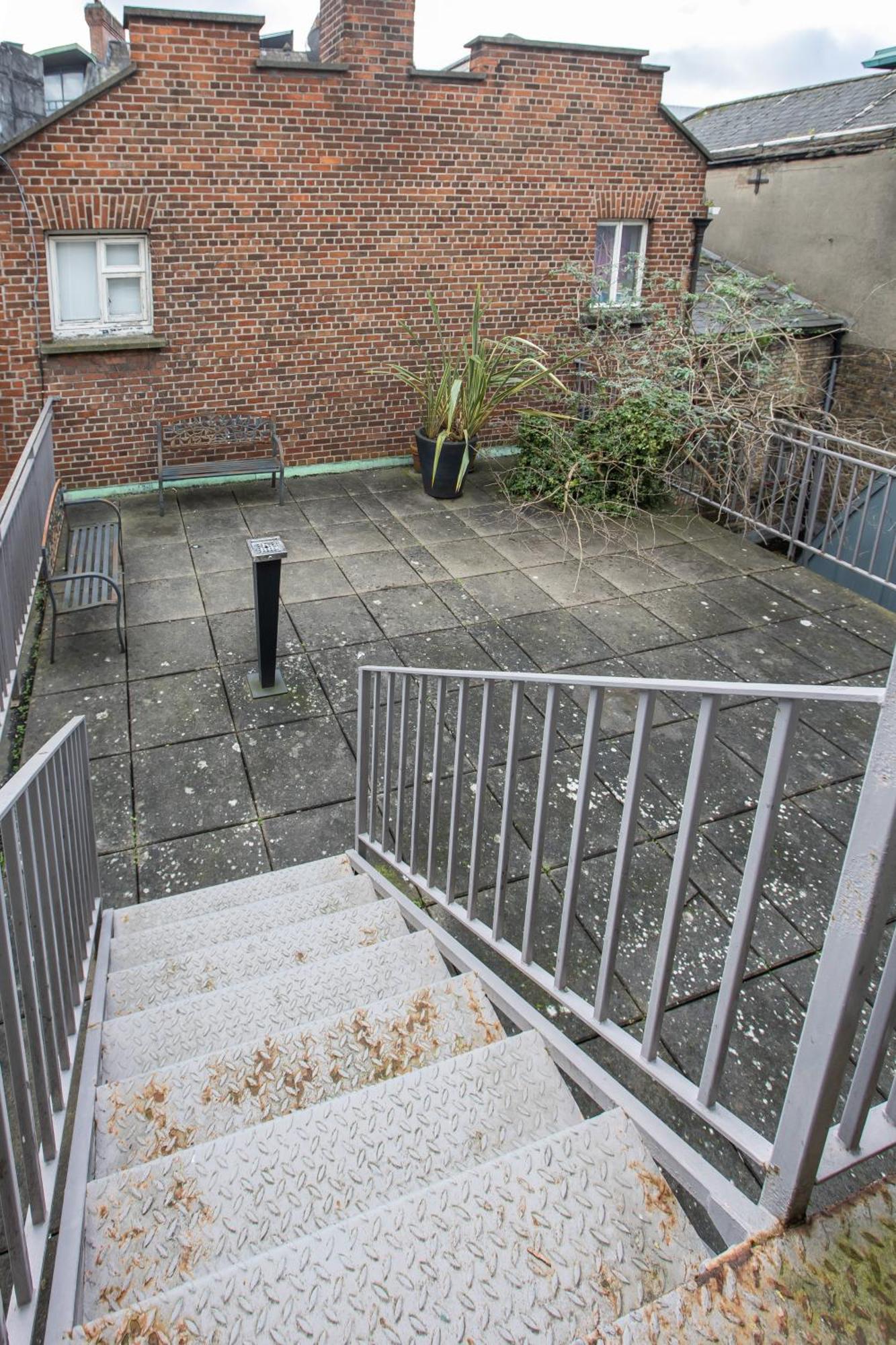 Temple Bar Essex Apartments Dublin Ngoại thất bức ảnh