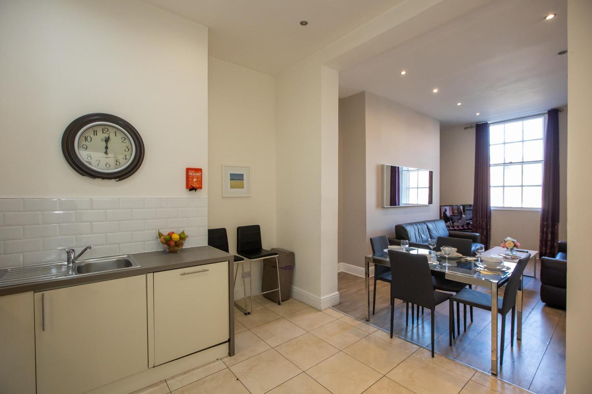 Temple Bar Essex Apartments Dublin Ngoại thất bức ảnh