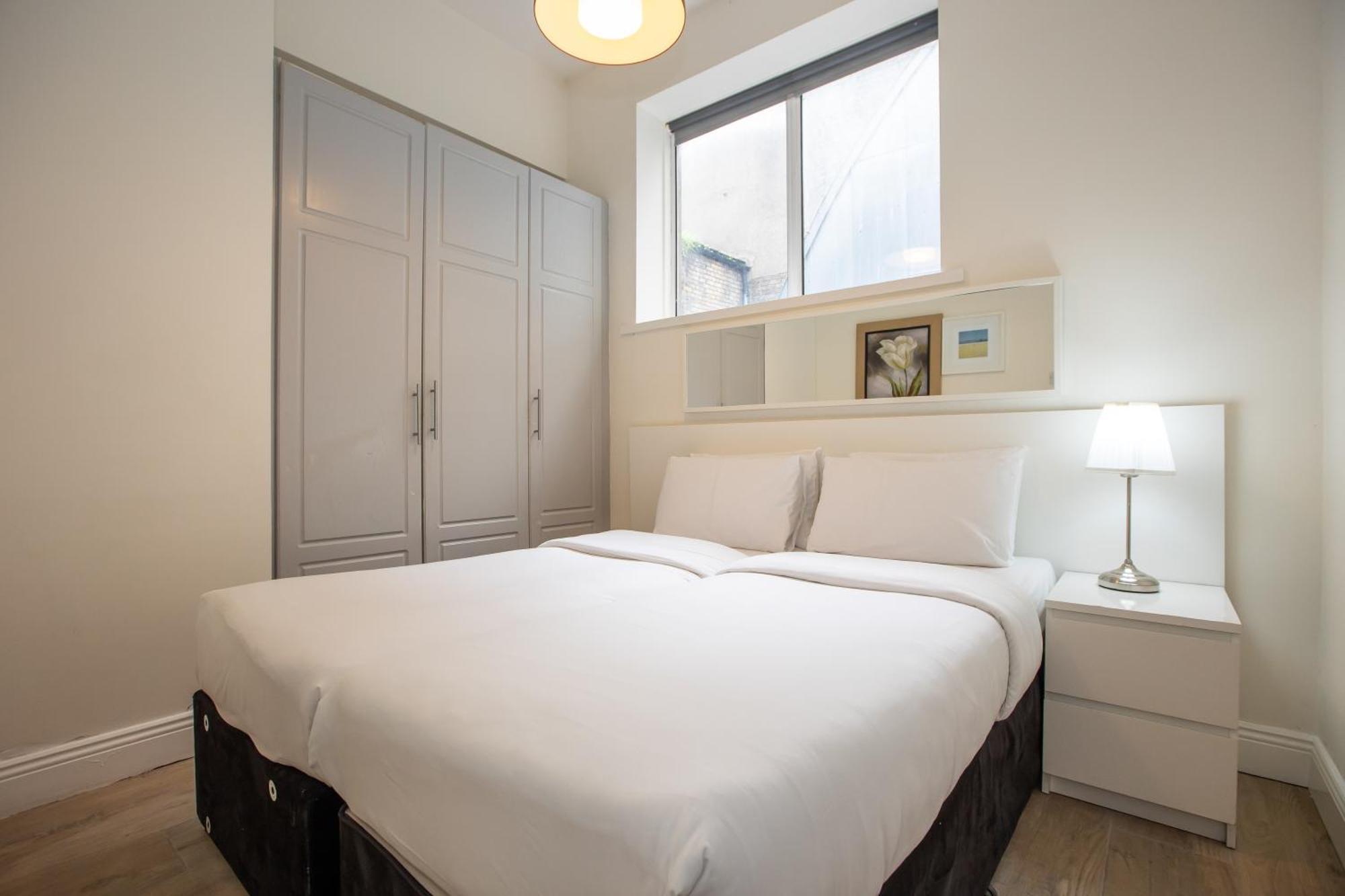 Temple Bar Essex Apartments Dublin Ngoại thất bức ảnh